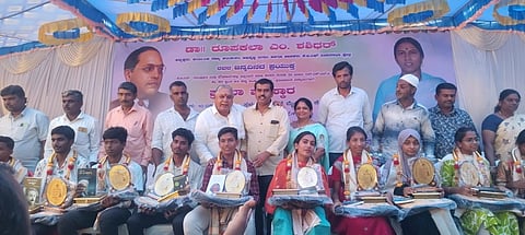 ಸಂಕೋಲೆ ಮೀರಿದ ಜಾಗವೇ ಶಾಲೆಗಳು Schools