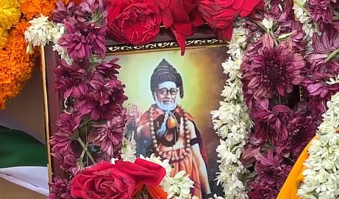 ತುಂಗಭದ್ರಾ ಜಲಾಶಯ ಕ್ರಸ್ಟ್‌ ಗೃಟ್ ಲೋಕಾರ್ಪಣೆ ಸ್ಥಳದಲ್ಲಿ ಅಜ್ಜಯ್ಯ ಸ್ವಾಮಿ
