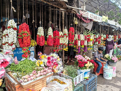 ಹೊಸಪೇಟೆ ಹೂವಿನ ಮಾರುಕಟ್ಟೆ