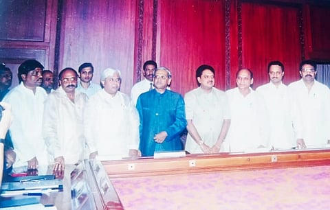 ಗಡಿ ಭಾಗಕ್ಕೆ ನೀರು ನೀಡಿದ ಅಜಿತ ಪವಾರ