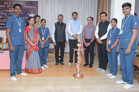 ವೃತ್ತಿ ಜೀವನದಲ್ಲಿ ಪ್ರಾಮಾಣಿಕತೆ ಮೈಗೂಡಿಸಿಕೊಳ್ಳಿ