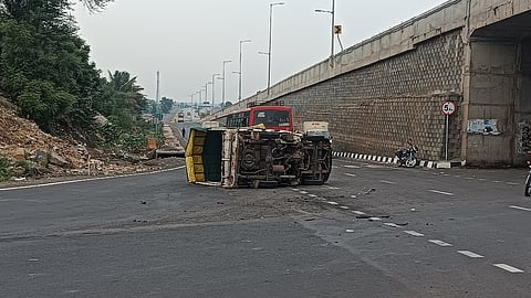 ವೇಗ ನಿಯಂತ್ರಕ್ಕವಿಲ್ಲದೇ ಅವಾಂತರ