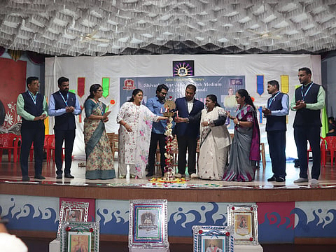 ನಾಯಕತ್ವ ಗುಣ ಬೆಳೆಸಿಕೊಳ್ಳಿ :ಶಶಿಕಲಾ ಜೊಲ್ಲೆ ಕರೆ
