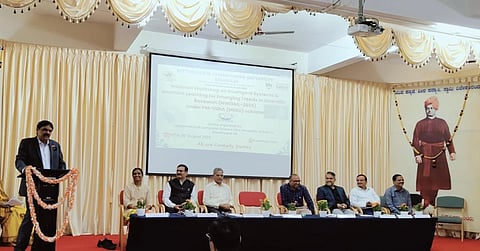 ರಾಣಿ ಚನ್ನಮ್ಮ ವಿಶ್ವವಿದ್ಯಾಲಯದಲ್ಲಿ ಕಾರ್ಯಾಗಾರ ಯಶಸ್ವಿ
