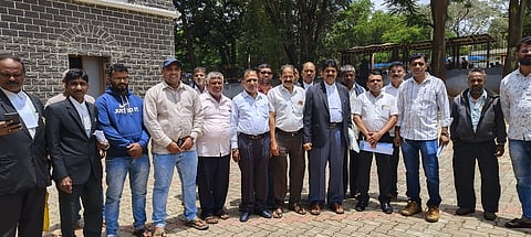 ರಸ್ತೆ ದುರಸ್ತಿಗೆ ಗ್ರಾಮಸ್ಥರ ಒತ್ತಾಯ