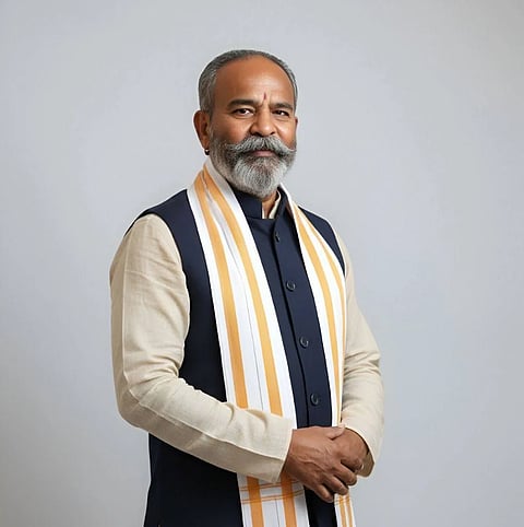 ಸಕ್ಕರೆ ದರ ನಿಯಂತ್ರಣ ಕೈಬಿಡುವಂತೆ ರಮೇಶ ಕತ್ತಿ ಒತ್ತಾಯ