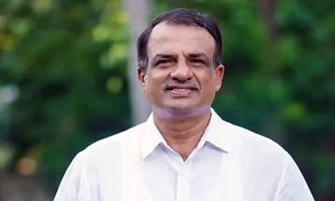 ಉಡುಪಿ ಶಾಸಕ ಯಶ್ಪಾಲ್ ಸುವರ್ಣ ಅವರು ಲೋಕಸಭೆಯ ವಿರೋಧ ಪಕ್ಷದ ನಾಯಕ ಶ್ರೀ ರಾಹುಲ್ ಗಾಂಧಿ ಅವರ ವಿರುದ್ಧ ನೀಡಿರುವ ದ್ವೇಷಪೂರಿತ, ಅವಹೇಳನಕಾರಿ ಹಾಗೂ ಪ್ರಚೋದನಕಾರಿ ಹೇಳಿಕೆಗಳನ್ನು ರಾಜ್ಯ ಸರ್ಕಾರ ಅತ್ಯಂತ ಗಂಭೀರವಾಗಿ ಪರಿಗಣಿಸಿದೆ