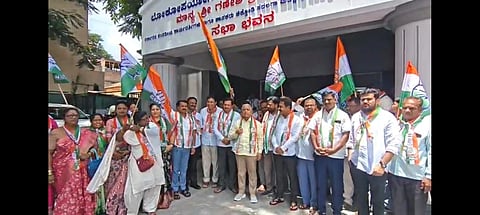ಚಿಕ್ಕೋಡಿಲಿ ಕಾಂಗ್ರೆಸ್ ಪ್ರತಿಭಟನೆ