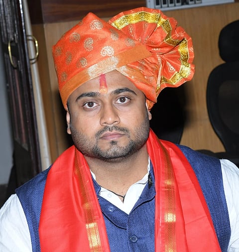 ಮೃಣಾಲ್‌ ಮಹತ್ತರ ಜವಾಬ್ದಾರಿ