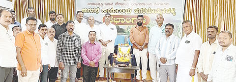 ಹಗರಿಬೊಮ್ಮನಹಳ್ಳಿ ಪುರಸಭೆ ಕಚೇರಿಯಲ್ಲಿ ಶಿವಶರಣೆ ಹೇಮರಡ್ಡಿ ಮಲ್ಲಮ್ಮ ಜಯಂತಿ ಆಚರಿಸಲಾಯಿತು. 