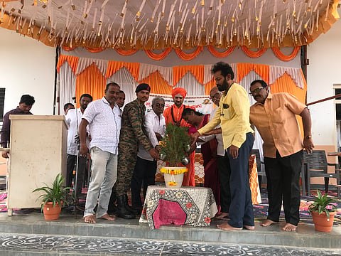 ಕನಕಗಿರಿಯ ಶ್ರೀ ಚನ್ನರುದ್ರ ಪದವಿ ಪೂರ್ವ ಕಾಲೇಜಿನಲ್ಲಿ ನಡೆದ ಪ್ರಥಮ ಪಿಯು ವಿದ್ಯಾರ್ಥಿಗಳ ಸ್ವಾಗತ ಸಮಾರಂಭವನ್ನು ಗಣ್ಯರು ಉದ್ಘಾಟಿಸಿದರು. ಪಪಂ ಅಧ್ಯಕ್ಷೆ ತನುಶ್ರೀ, ಸಂಸ್ಥೆಯ ಉಪಾಧ್ಯಕ್ಷ ಬಸವರಾಜ ಗುಗ್ಗಳ ಶೆಟ್ಟರ್, ಸದಸ್ಯರಾದ ಪ್ರಶಾಂತ್ ಪ್ರಭು   ಶೆಟ್ಟರ್, ಮೃತ್ಯುಂಜಯ ಭೂಸನೂರ ಮಠ, ವಾಗೀಶ ಹಿರೇಮಠ, ಬಸವರಾಜ ಸ್ವಾಮಿ ಹಿರೇಮಠ ಇದ್ದರು.