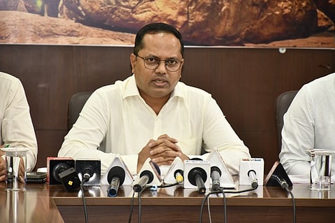 ಡಿಸಿ ನಾಗೇಂದ್ರ ಪ್ರಸಾದ್ ಕೆ