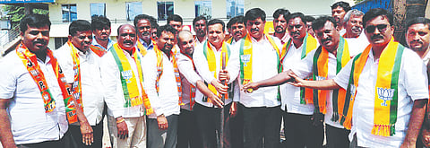  Congress shields infiltrators.