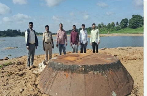 ಅಕ್ರಮ ಮರಳು ವಶ 
