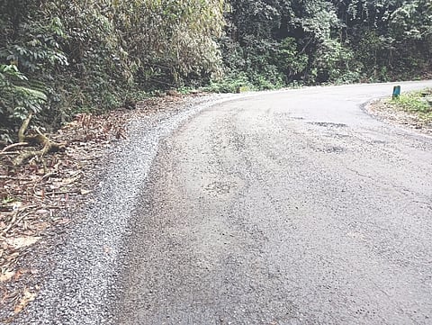 road not in good condition 