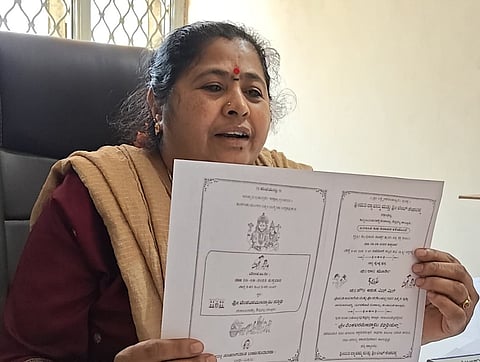 ಕಾರ್ಮಿಕ ಇಲಾಖೆ ಅಧಿಕಾರಿ ಕಲಾವತಿ.