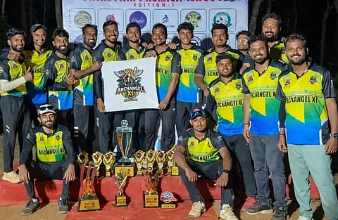 ಚಾಂಪಿಯನ್ ಪಟ್ಟ ಮುಡಿಗೇರಿಸಿಕೊಂಡ ಮಡಿಕೇರಿಯ ಆರ್ಚ್ ಏಂಜಲ್ ತಂಡ.