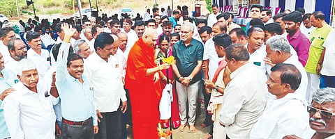 Development work without party differences