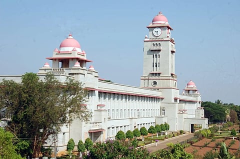 Karnataka university