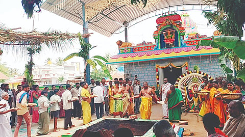 Kollapuradamma Devdi Mandal Pooja Sampanna