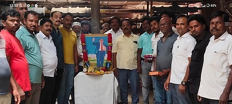 ಶ್ರಮಿಕ ವರ್ಗದ ನಾಯಕ Leader