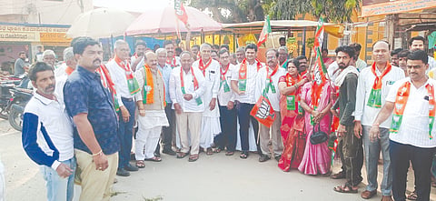 ಬಿಹಾರ ಚುನಾವಣೆ ಬಿಜೆಪಿ ಮೈತ್ರಿಕೂಟ ವಿಜಯಿಯಾದ ಹಿನ್ನೆಲೆಯಲ್ಲಿ  ಬ್ಯಾಡಗಿಯಲ್ಲಿ ಮಾಜಿ ಮುಖ್ಯಮಂತ್ರಿ ಬಸವರಾಜ ಬೊಮ್ಮಾಯಿ ನೇತೃತ್ವದಲ್ಲಿ ವಿಜಯೋತ್ಸವ ಆಚರಿಸಲಾಯಿತು.