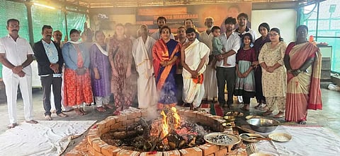 -ಬೊಮ್ಮಂಡಹಳ್ಳಿಯಲ್ಲಿರುವ ಶಕ್ತೀಪಿಠದ ಶ್ರೀವಿದ್ಯಾಸಾಧನೆಯ ಕ್ಷೇತ್ರದಲ್ಲಿ ವರ್ಷದ ಆಧ್ಯಾತ್ಮಿಕ ಪಯಣ ಸಂಪನ್ನಗೊಂಡಿತು.