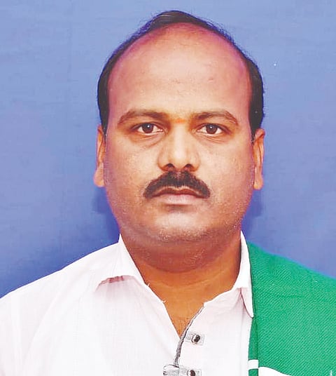  ಪ್ರಭಾಕರ್ ಪಾಟೀಲ್ ಇಂಗಳದಾಳ್ 
