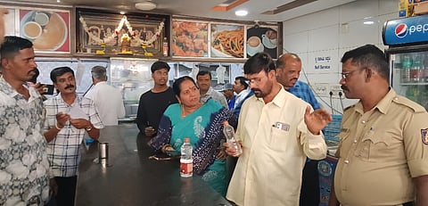 ಹೋಟೆಲ್​ಗಳಲ್ಲಿ ಗೃಹ ಬಳಕೆ ಸಿಲಿಂಡರ್​ ಬಳಕೆ!
