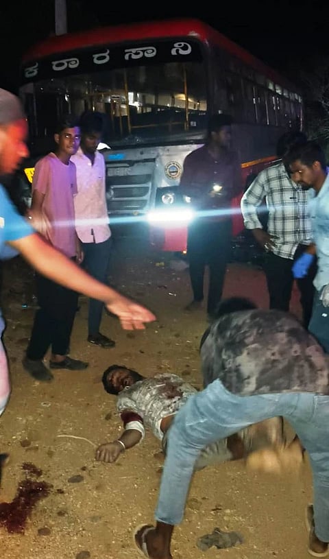 ಮಲ್ಲಯ್ಯನಪುರದ ಬಳಿ ಸಾರಿಗೆ ಬಸ್ ಹಾಗೂ ಬೈಕ್ ನಡುವೆ ಅಪಘಾತ ಸಂಭವಿಸಿ ಸವಾರ ಮೃತಪಟ್ಟಿರುವುದು. 