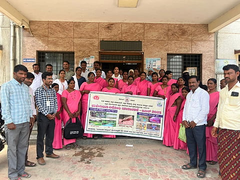 ಕೆಂಭಾವಿ ಪಟ್ಟಣದ ಸಮುದಾಯ ಆರೋಗ್ಯ ಕೇಂದ್ರದಲ್ಲಿ ಶನಿವಾರ ಹಮ್ಮಿಕೊಂಡ ಮಲೇರಿಯಾ ವಿರೋಧಿ ಮಾಸಾಚರಣೆ ಕಾರ್ಯಕ್ರಮದಲ್ಲಿ ಡಾ.ಗಿರೀಶ ಕುಲಕರ್ಣಿ, ರೇವಣಸಿದಪ್ಪ, ಪ್ರೇಮಾ, ಸುನಿತಾ, ಸುಜಾತಾ ಇದ್ದರು.