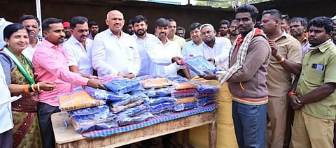 sweater-distribution-by-jds