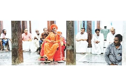 ಬೆಟಗೇರಿಯ ಅನ್ನದಾನೇಶ್ವರ ಶಾಖಾ ಮಠದಲ್ಲಿ ಅಮಾವಾಸ್ಯೆ ಪ್ರಯುಕ್ತ ಆಯೋಜಿಸಿದ್ದ ಶಿವಾನುಭವ ಗೊಷ್ಠಿ ಕಾರ್ಯಕ್ರಮವನ್ನು ಉದ್ದೇಶಿಸಿ ಶ್ರೀ ಸಿದ್ದೇಶ್ವರ ಶಿವಾಚಾರ್ಯರು ಮಾತನಾಡಿದರು. ಪ್ರಮುಖರಾದ ಶ್ರೀ ಮುತ್ತಯ್ಯ, ಶ್ರೀ ಗುರುಬಸಯ್ಯ, ವೀರೇಶ, ಪ್ರಭು, ಬಸವರಾಜ, ಶಂಕ್ರಪ್ಪ ಇತರರಿದ್ದರು.