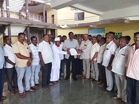 Haveri, Hosaritti, Rashtriya Shikshana Samiti, Allegations, School, Memorandum, 