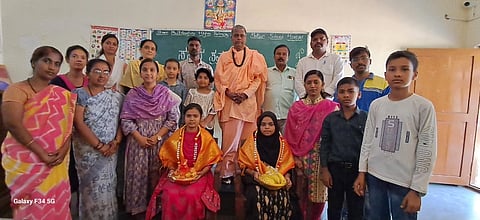 Haveri, Gourri matha, Swamiji, School, 