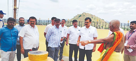 A barrage of complaints before the Commissioner