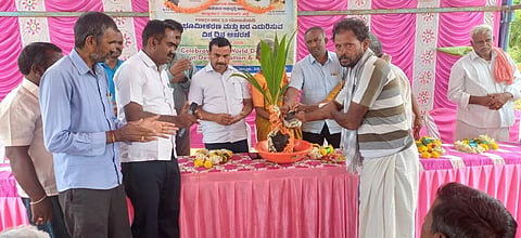 Coordination between the department and farmers is necessary for agricultural success.