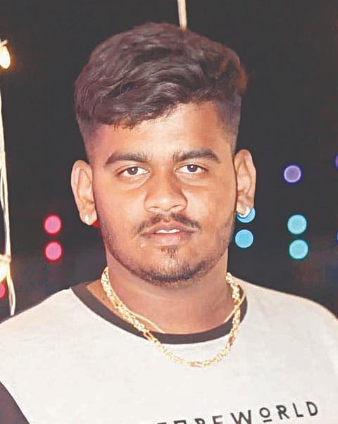  ಧೀರಜ್ ಗೌಡ ಬಂಧಿತ ಆರೋಪಿ. 