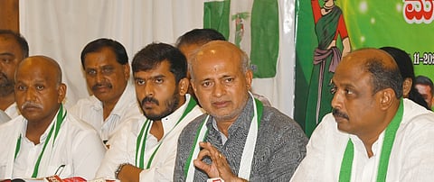 ಮಾಜಿ ಸಚಿವ ಸಾ.ರಾ.ಮಹೇಶ್ 