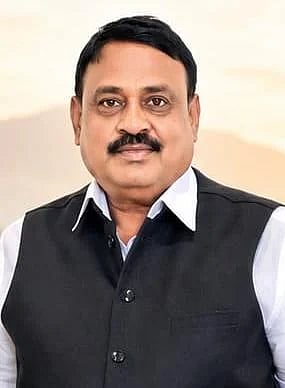  ಆರ್. ಧರ್ಮಸೇನಾ 