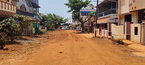  ಬೆಳಗಾವಿಯ ರಾಣಿ ಚನ್ನಮ್ಮ ನಗರ ಬಡಾವಣೆಯ ಒಳ ರಸ್ತೆಗಳ ಪರಿಸ್ಥಿತಿ.