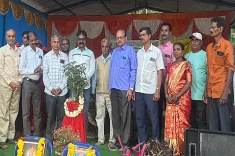 ಹೊಸನಗರ ತಾಲೂಕಿನ ಬಾವಿಕೈ ಪ್ರಾಥಮಿಕ ಶಾಲೆಯಲ್ಲಿ ನಡೆದ ಕಾಕಾಲ್ ಕಾಲೇಜಿನ ಎನ್‌ಎಸ್‌ಎಸ್ ಶಿಬಿರವನ್ನು ಗ್ರಾಪಂ ಉಪಾಧ್ಯಕ್ಷ ಕೃಷ್ಣಮೂರ್ತಿ ಉದ್ಘಾಟಿಸಿದರು. ಲೋಕೇಶ್, ನಾಗರಾಜ್, ಶ್ರೀಧರ್ ಇದ್ದರು.