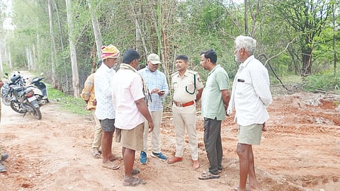 Forest Department obstructs road development in Jaladharapalya!