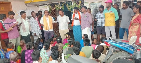 ಕೋಳಿ ಫಾಮ್​ರ್ ನಿರ್ಮಾಣಕ್ಕೆ ವಿರೋಧ chicken-farm