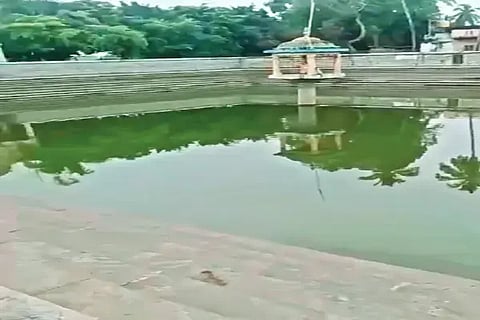 ಪರೋಪಕಾರಂ ತಂಡದ ಶ್ರಮದಾನದಿಂದ ಸ್ವಚ್ಛವಾಗಿರುವ ಶಿಕಾರಿಪುರದ ಶ್ರೀ ಹುಚ್ಚರಾಯಸ್ವಾಮಿ ಕಲ್ಯಾಣಿ.
