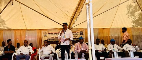 ಪೊನ್ನಂಪೇಟೆ ತಾಲೂಕು ತಿತಿಮತಿ ಗ್ರಾಮದಲ್ಲಿ ನಡೆಯುತ್ತಿರುವ ಕ್ರೀಡೋತ್ಸವ ಕಾರ್ಯಕ್ರಮದಲ್ಲಿ ಶಾಸಕ ಎ.ಎಸ್.ಪೊನ್ನಣ್ಣ ಮಾತನಾಡಿದರು. ಧರ್ಮಜ ಉತ್ತಪ್ಪ, ಮಿದೇರಿರ ನವೀನ್, ಜೋಕಿಮ್, ಮರ್ವಿನ್ ಲೋಬೊ, ಮೇಲ್ರಯ್ ಲೋಬೊ ಇತರರಿದ್ದರು.