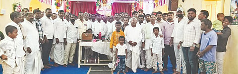  ಚಿತ್ತಾಪುರ ತಾಲೂಕಿನ ಭೀಮನಹಳ್ಳಿ ಗ್ರಾಮದ ಚರ್ಚ್​ನಲ್ಲಿ ಮಳೆಗಾಗಿ ಭಾನುವಾರ ರೈತರು ಸಪ್ತಾಹ ಭಜನೆ ಮಾಡಿ ಪ್ರಾರ್ಥಿಸಿದರು.
