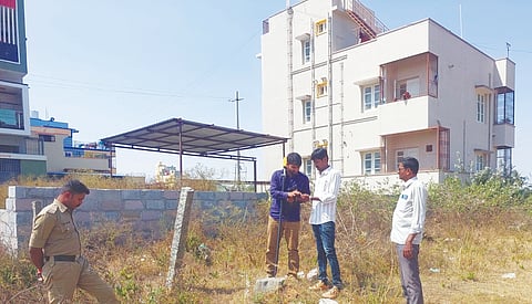 ರಾಜಕಾಲುವೆ ಒತ್ತುವರಿ ತೆರವಿಗೆ ಮುಂದಾದ ತಾಲೂಕು ಆಡಳಿತ Rajakaluve
