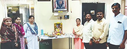 ಕೂಡ್ಲಿಗಿ ಪಪಂ ಕಚೇರಿಯಲ್ಲಿ ವೇಮನ ಜಯಂತಿ ಆಚರಿಸಲಾಯಿತು.