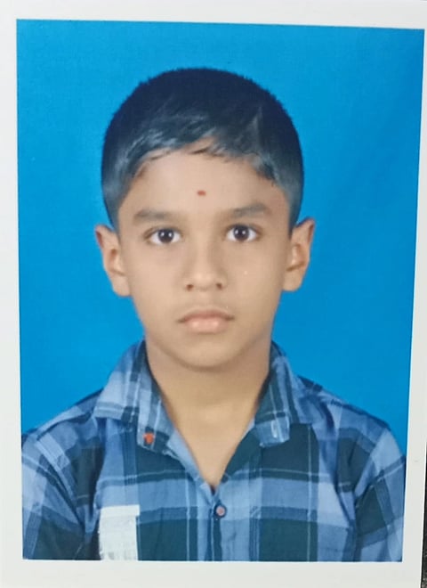 ಆದೀಶ ಭೀಮಪ್ಪ ಭಾವಕ್ಕನವರ 
